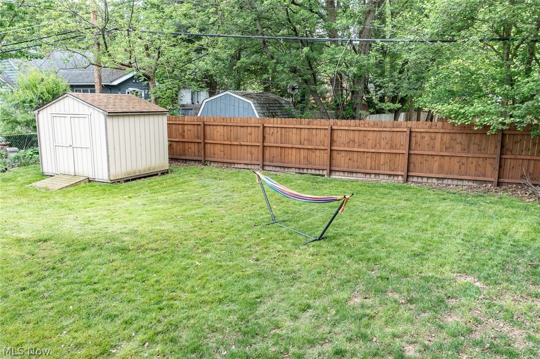 10985 Snow Road Parma Heights, OH 44130 - Photo 31 of 33
