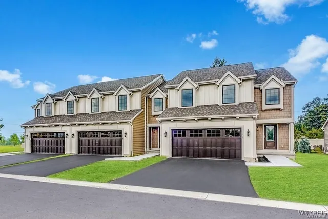 $573,500 | 22 C Stonham Way, Amherst, NY 14221