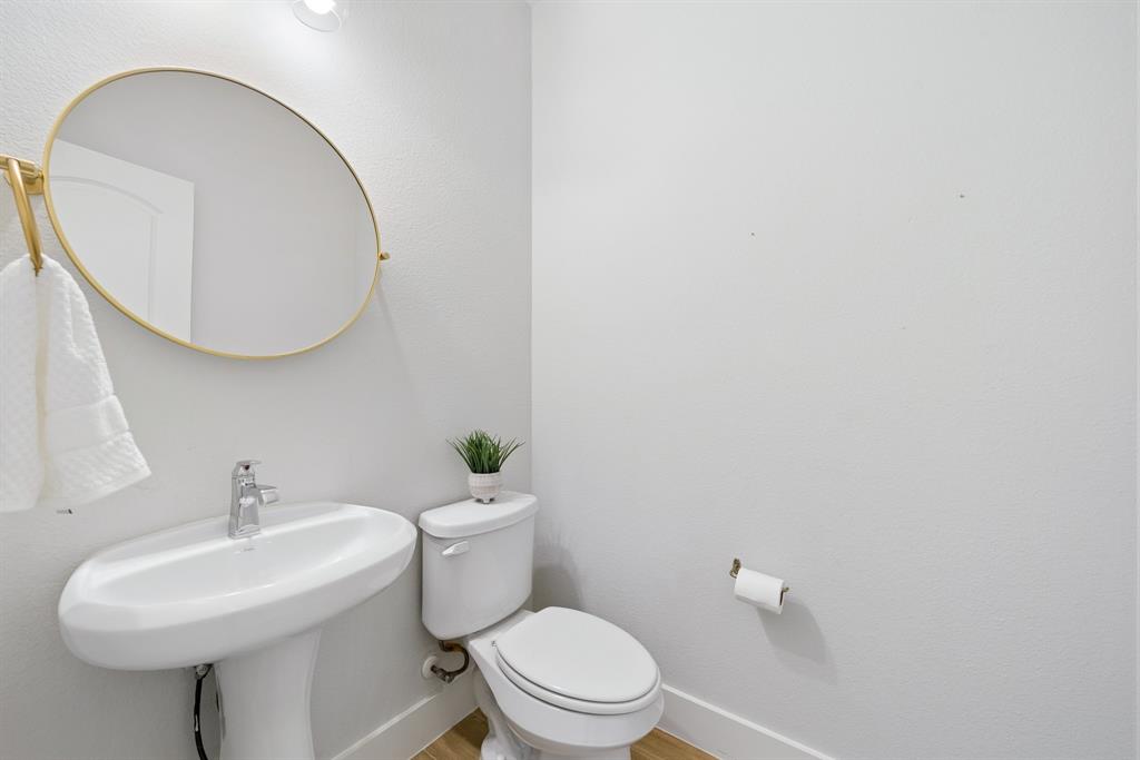 388 Jacob Lane Fairview, TX 75069 - Photo 8 of 36