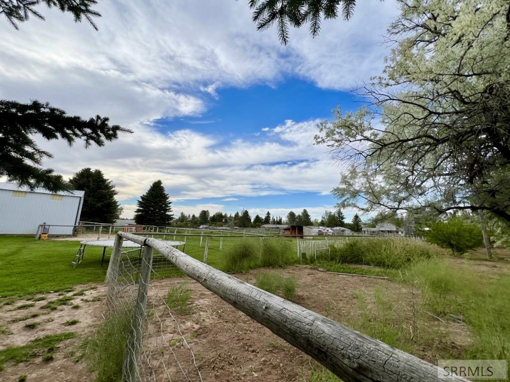 3785 East Wanda Ammon, ID 83406 - Photo 22 of 83