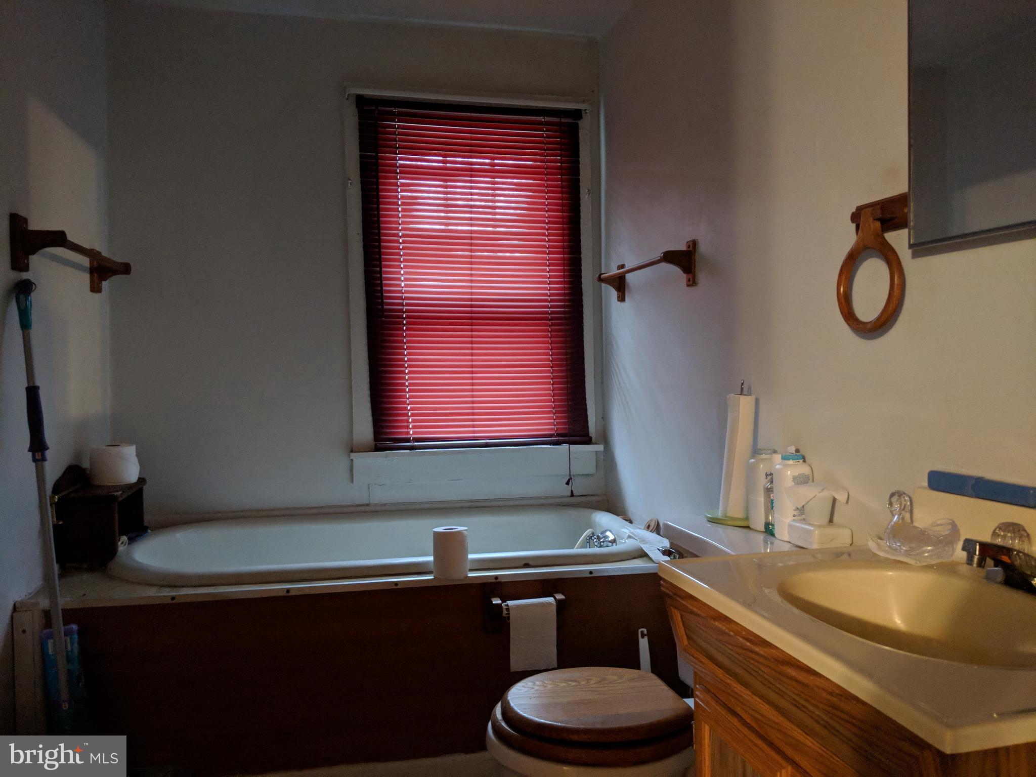 20433 Lahore Road Orange, VA 22960 - Photo 7 of 10 Bath