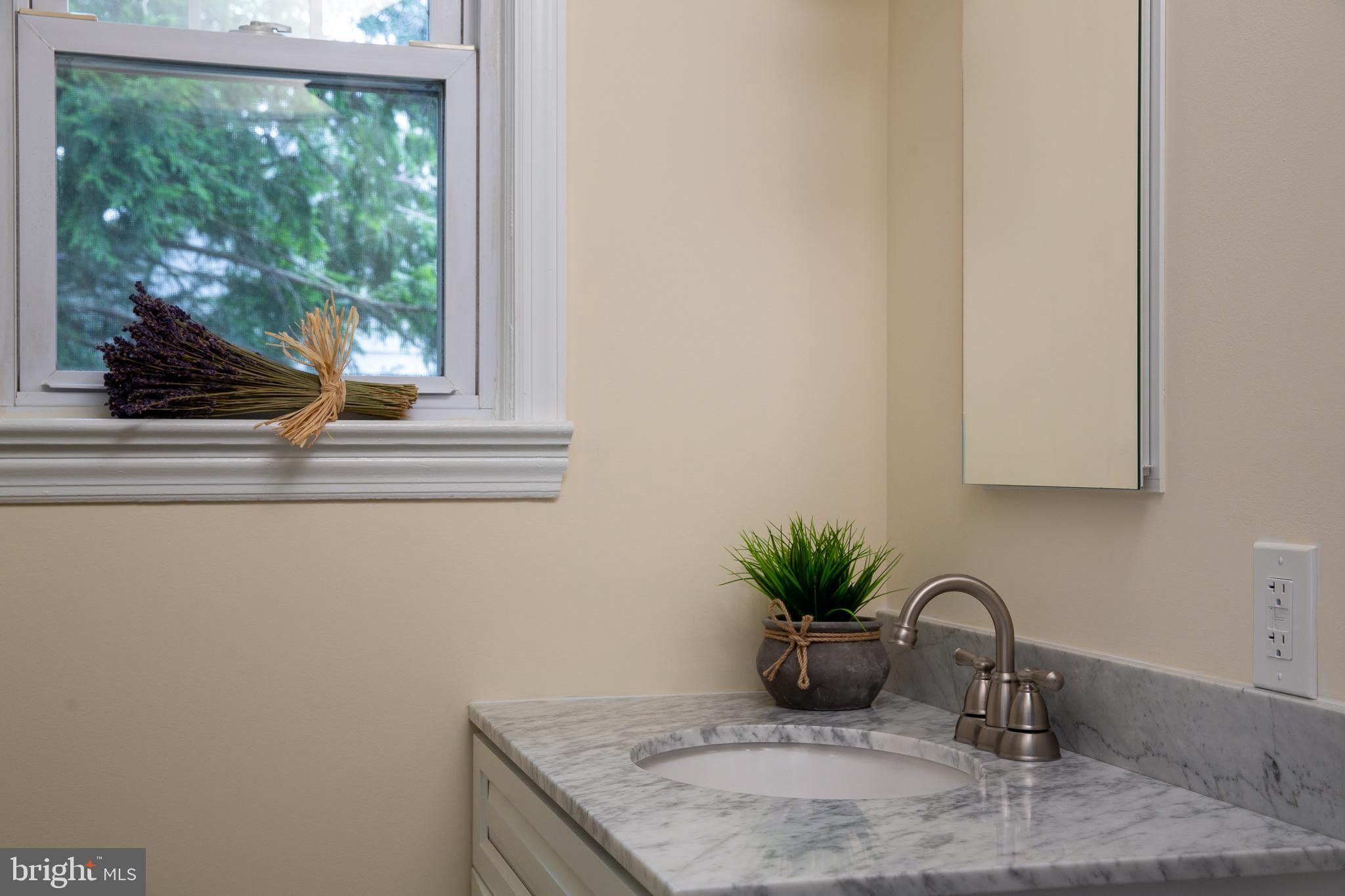 13 Wendover Road Yardley, PA 19067 - Photo 19 of 35 Gallery Image 19