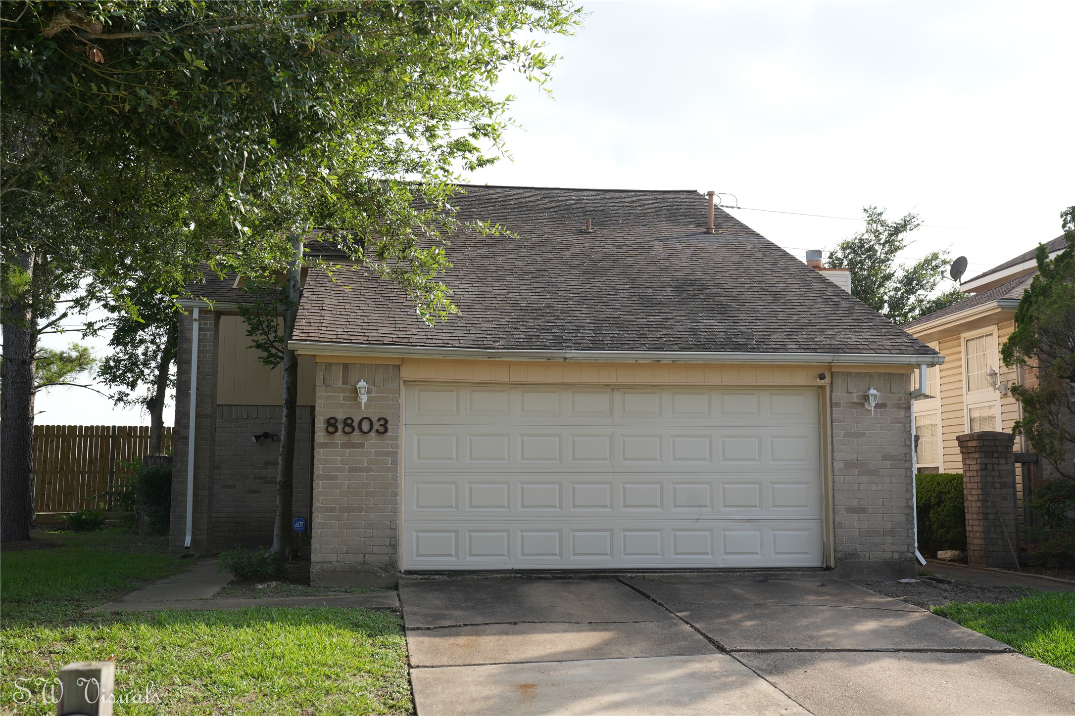 8803 Vinkins Road Houston, TX 77071 - Photo 2 of 13 a view of backyard