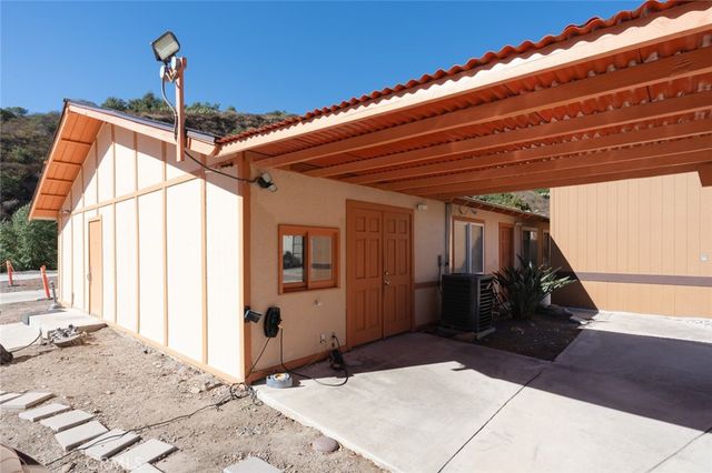 $3,495,000 | 19121 El Toro Road, Silverado, CA 92676