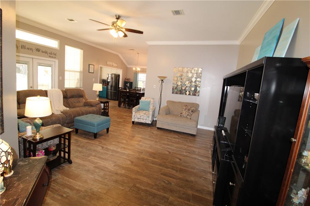 3605 Rigolette Road Pineville, LA 71360 - Photo 11 of 40 Gallery Image 11