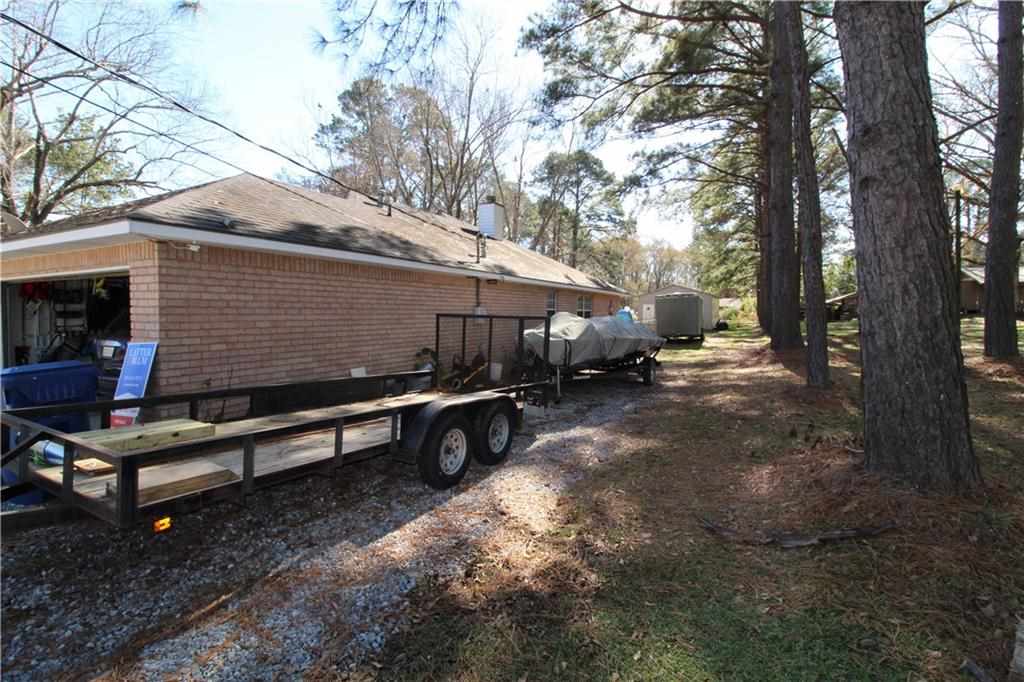 3605 Rigolette Road Pineville, LA 71360 - Photo 27 of 40 Gallery Image 27