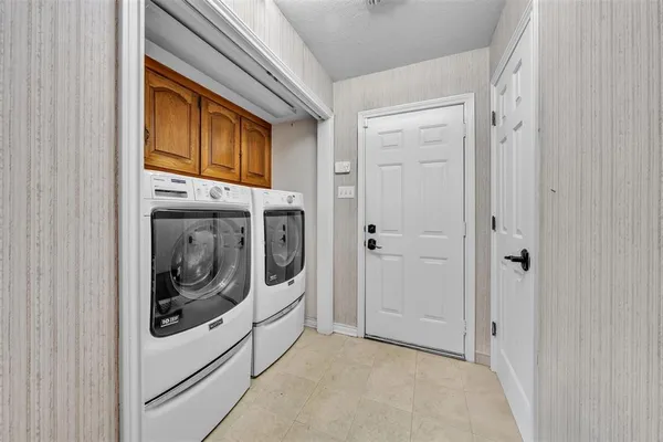 $2,800 | 817 Turnberry Drive, Mansfield, TX 76063