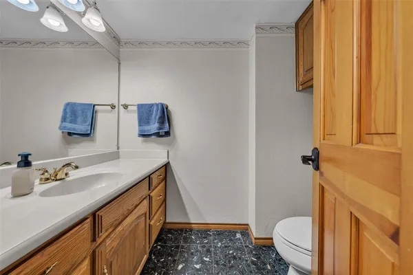 $2,800 | 817 Turnberry Drive, Mansfield, TX 76063