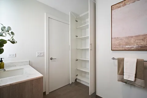 $1,949,888 | 338 Main Street, Unit 18B, San Francisco, CA 94105
