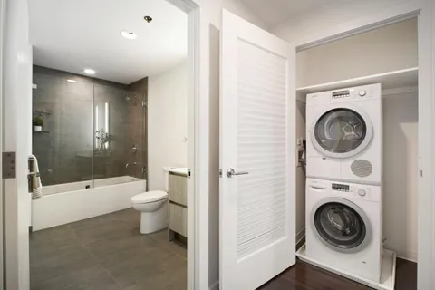 $1,949,888 | 338 Main Street, Unit 18B, San Francisco, CA 94105