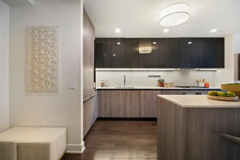 $1,949,888 | 338 Main Street, Unit 18B, San Francisco, CA 94105