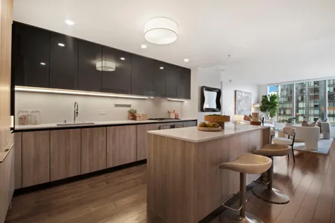 $1,949,888 | 338 Main Street, Unit 18B, San Francisco, CA 94105