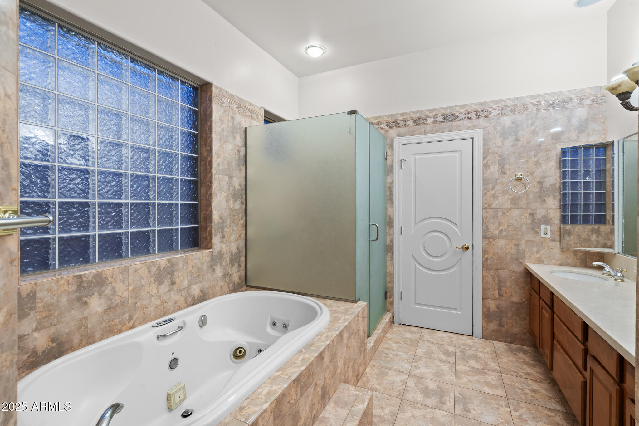 6829 North 14th Street Phoenix, AZ 85014 - Photo 36 of 53 DSC00298