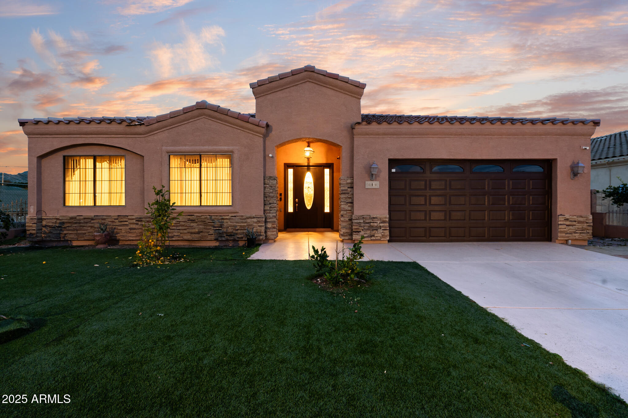 6829 North 14th Street Phoenix, AZ 85014 - Photo 3 of 53 DSC00331