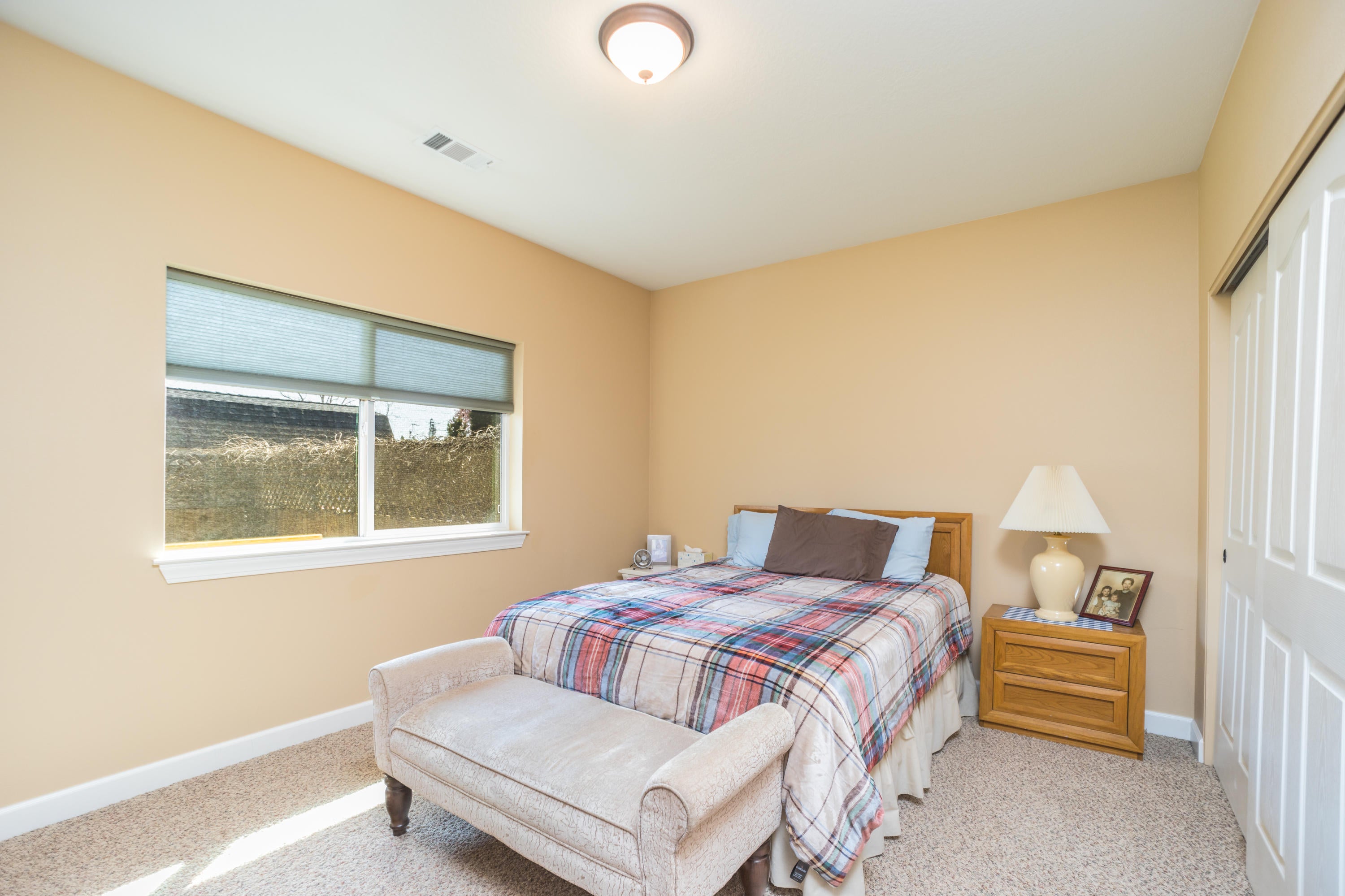 6832 Table Rock Road Central Point, OR 97502 - Photo 7 of 22 079A3507-Edit