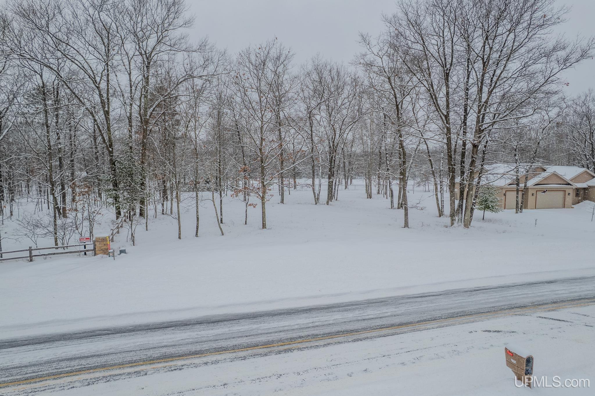 Tbd Tipperary Road Gladstone, MI 49837 - Photo 12 of 18