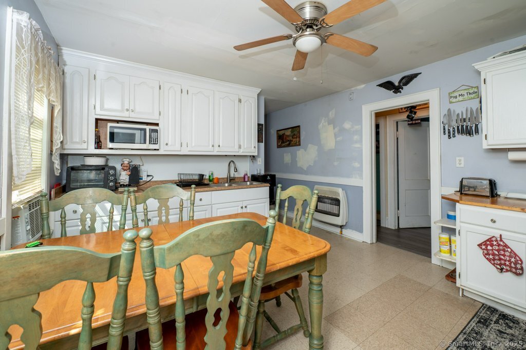 21 Poplar Street Waterbury, CT 06708 - Photo 19 of 31