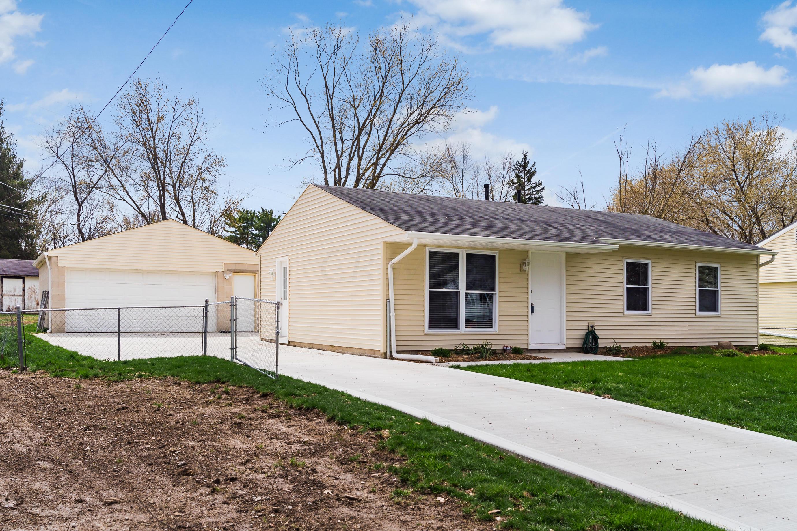 200 Hawthorne Road Sunbury, OH 43074 - Photo 1 of 36 Gallery Image 1