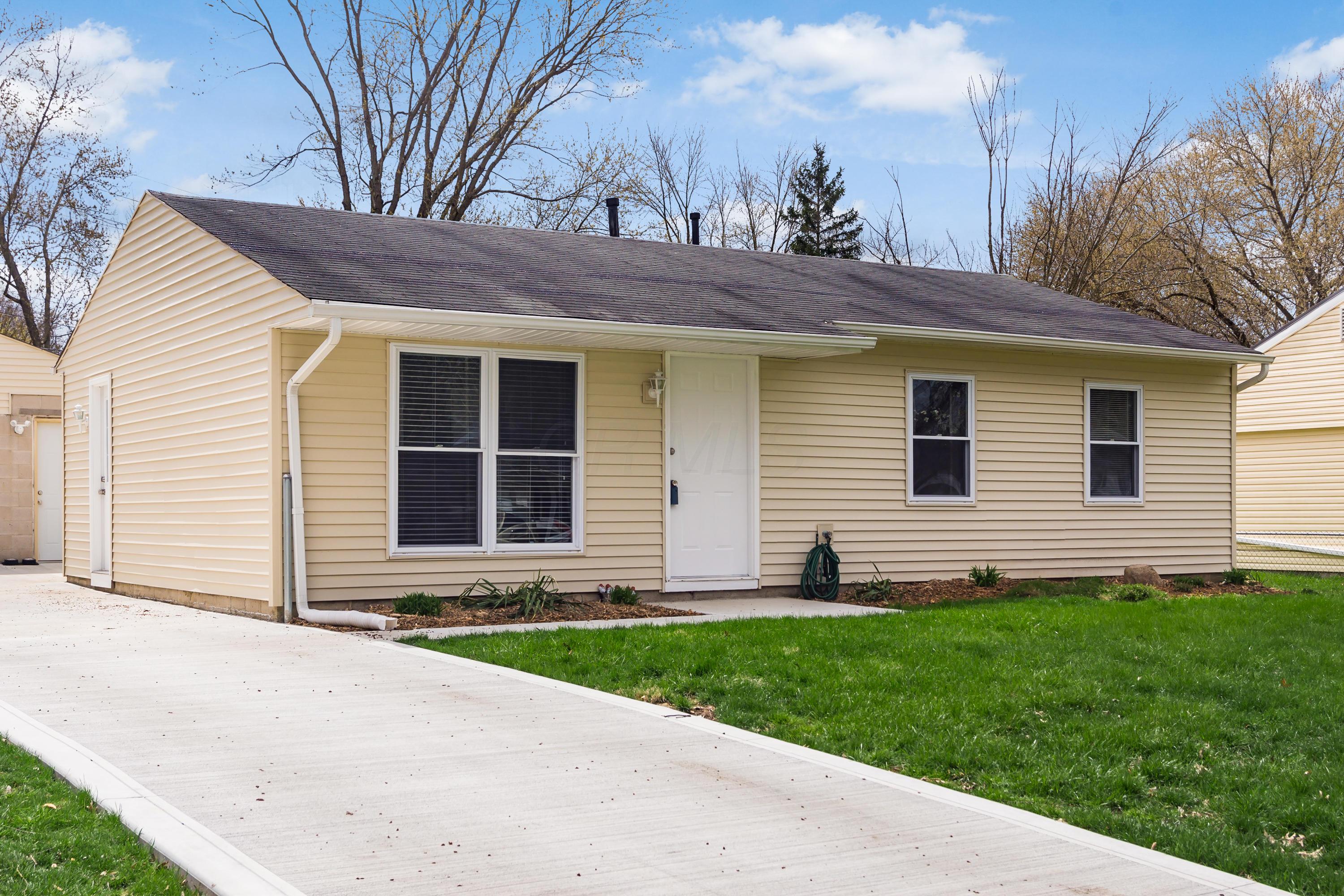200 Hawthorne Road Sunbury, OH 43074 - Photo 2 of 36 Gallery Image 2