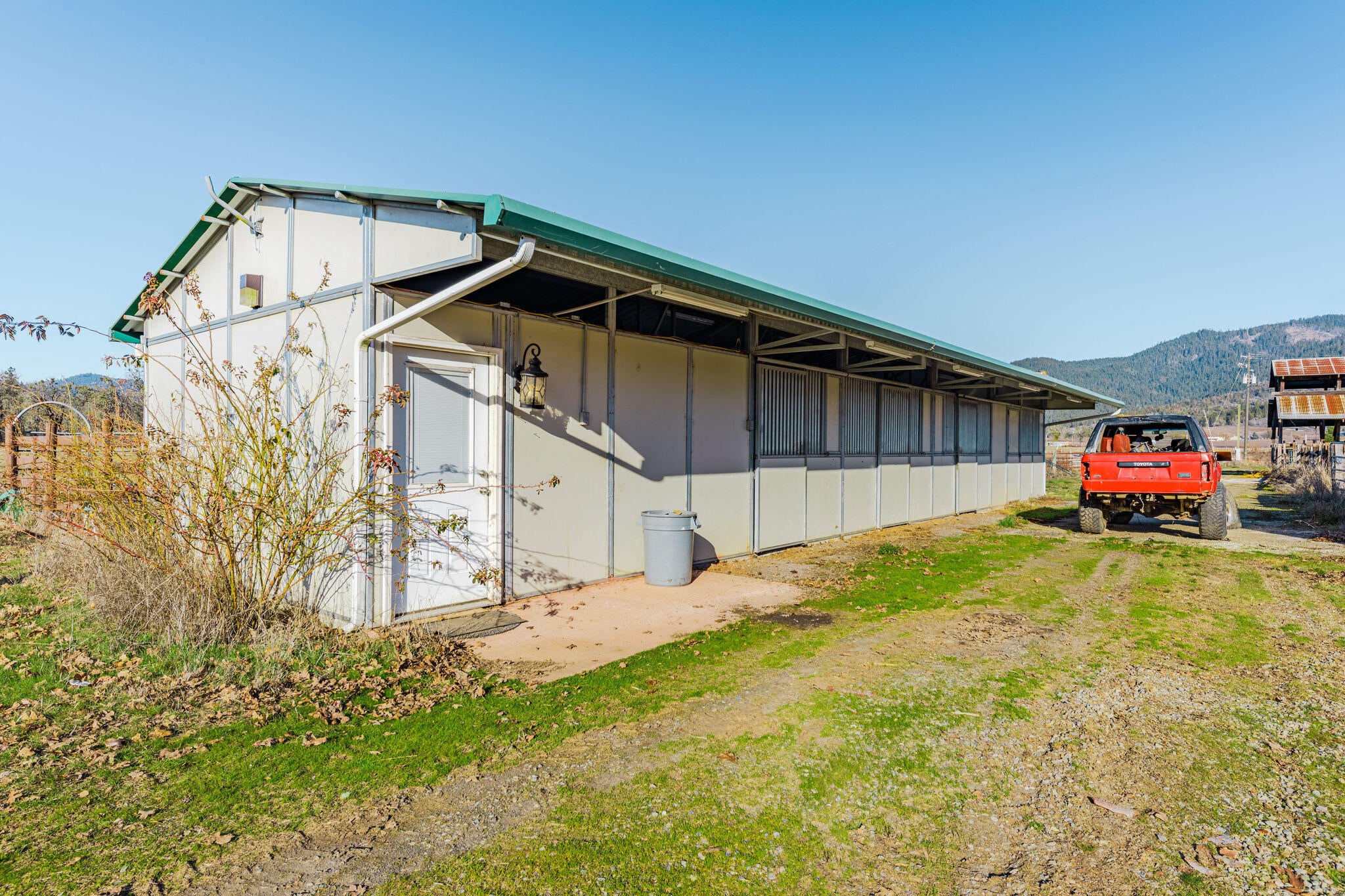 6790 Holland Loop Road Cave Junction, OR 97523 - Photo 128 of 150 HD-102