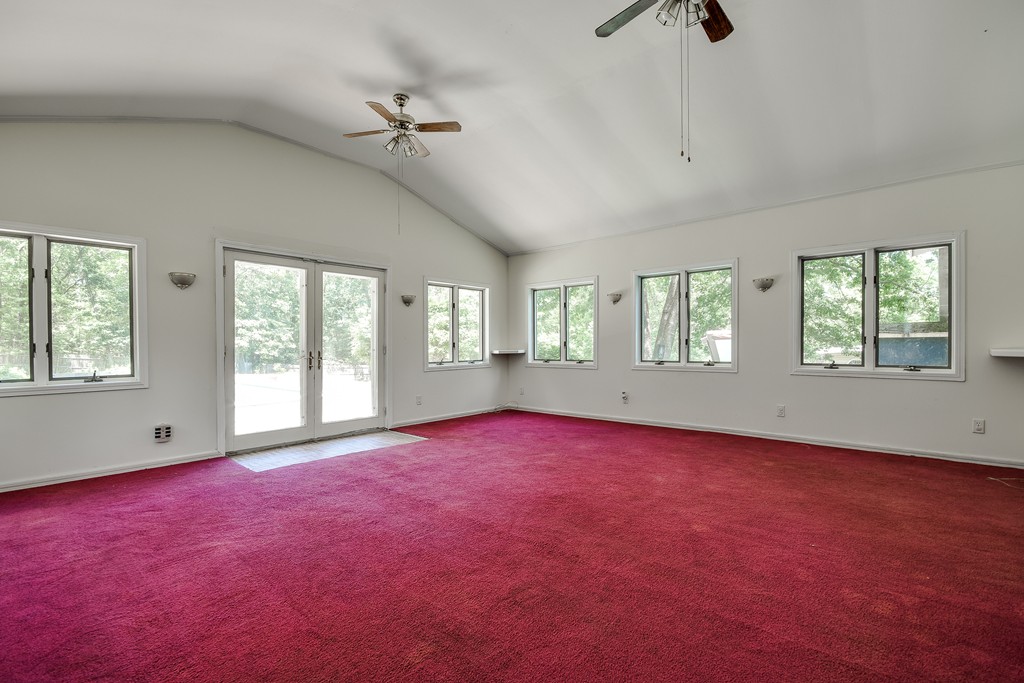 21 Pamela Road Framingham, MA 01701 - Photo 14 of 30