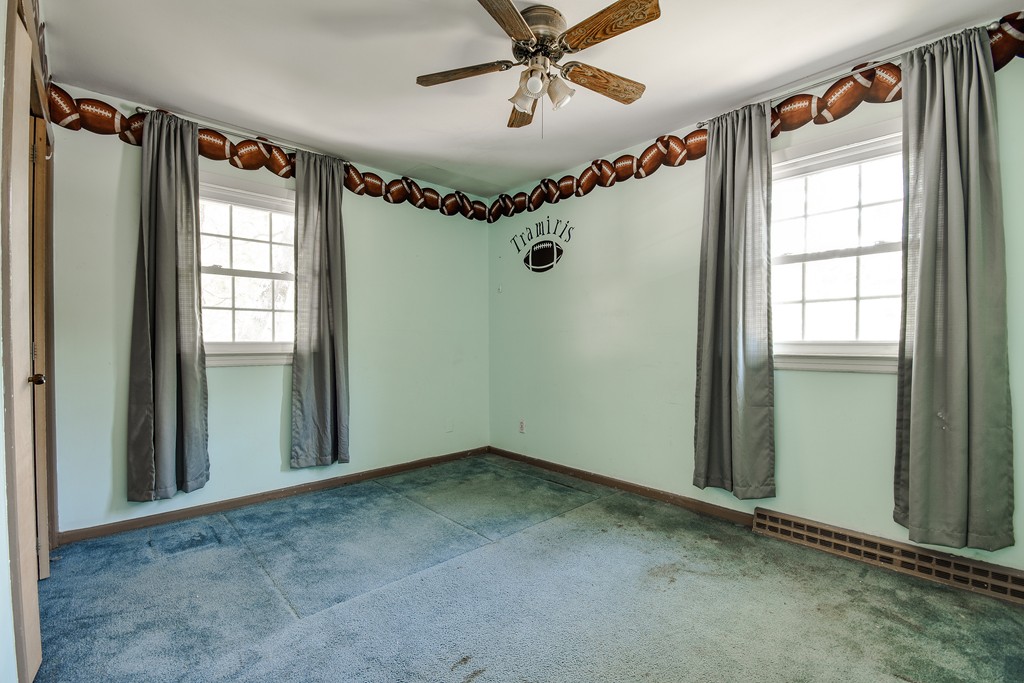 21 Pamela Road Framingham, MA 01701 - Photo 21 of 30