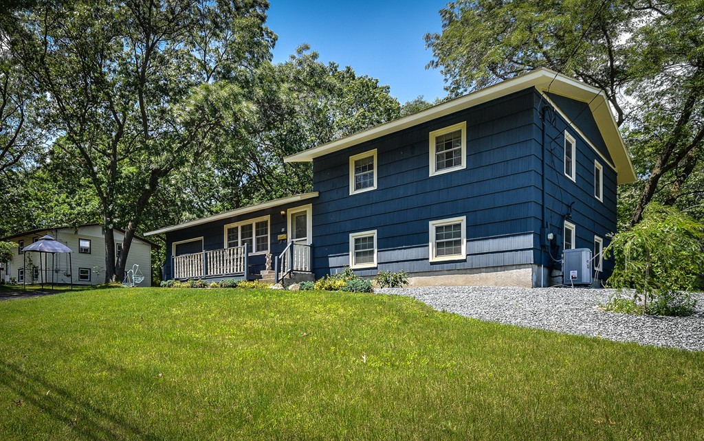 21 Pamela Road Framingham, MA 01701 - Photo 29 of 30