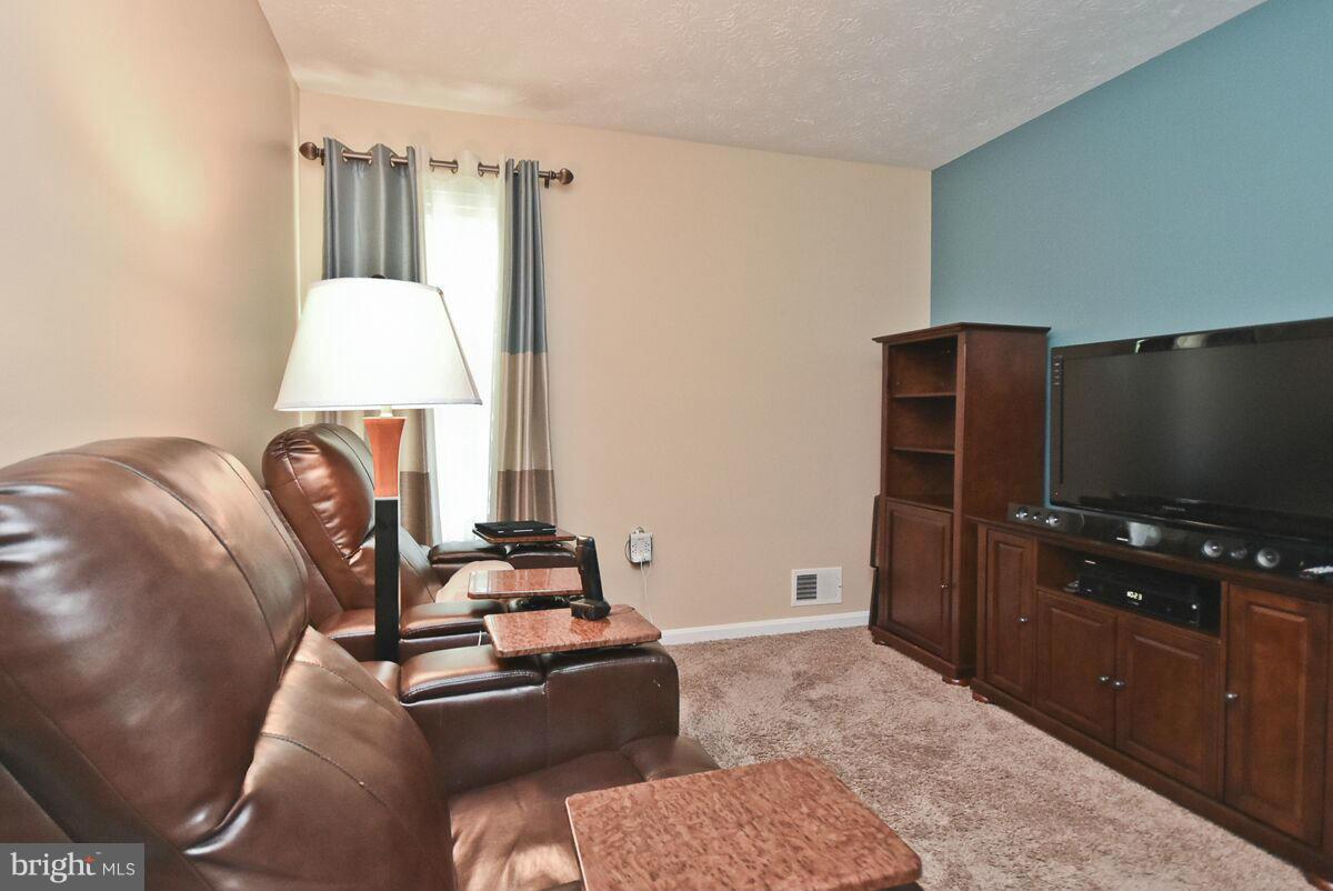 6206 Terence Drive Clinton, MD 20735 - Photo 4 of 29 Bedroom