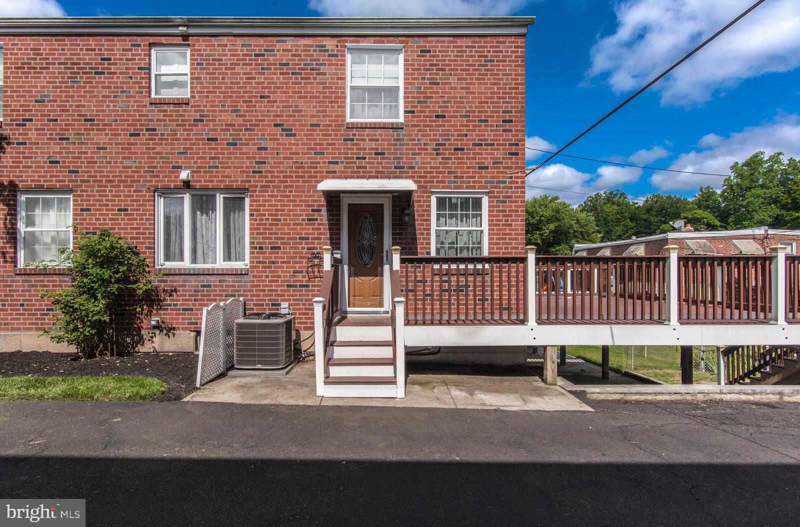 8606 Bridle Road Philadelphia, PA 19115 - Photo 3 of 71