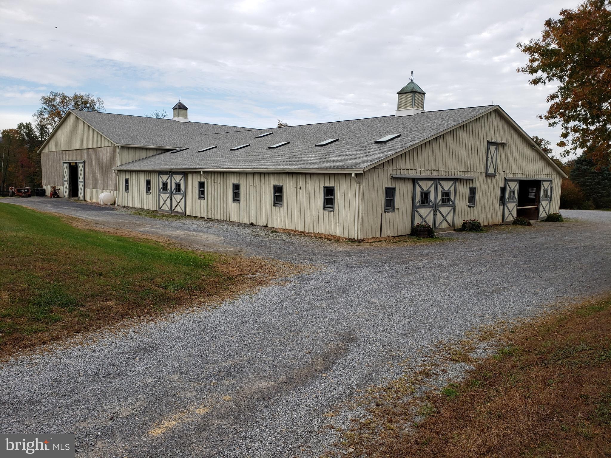 21447 Greengarden Road Upperville, VA 20184 - Photo 2 of 5 Barn with indoor arena attached