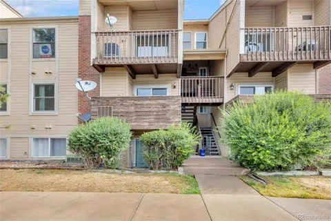$225,000 | 15350 East Arizona Avenue, Unit 208, Aurora, CO 80017