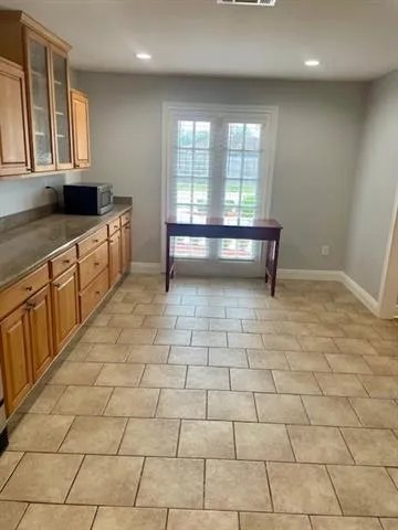 $2,550 | 532 Colonial Club Drive, Harahan, LA 70123