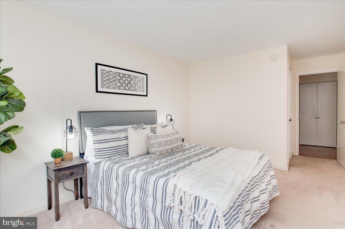 2141 P Street Northwest, Unit 505 Washington, DC 20037 - Photo 18 of 27