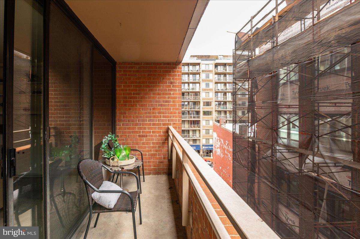 2141 P Street Northwest, Unit 505 Washington, DC 20037 - Photo 22 of 27