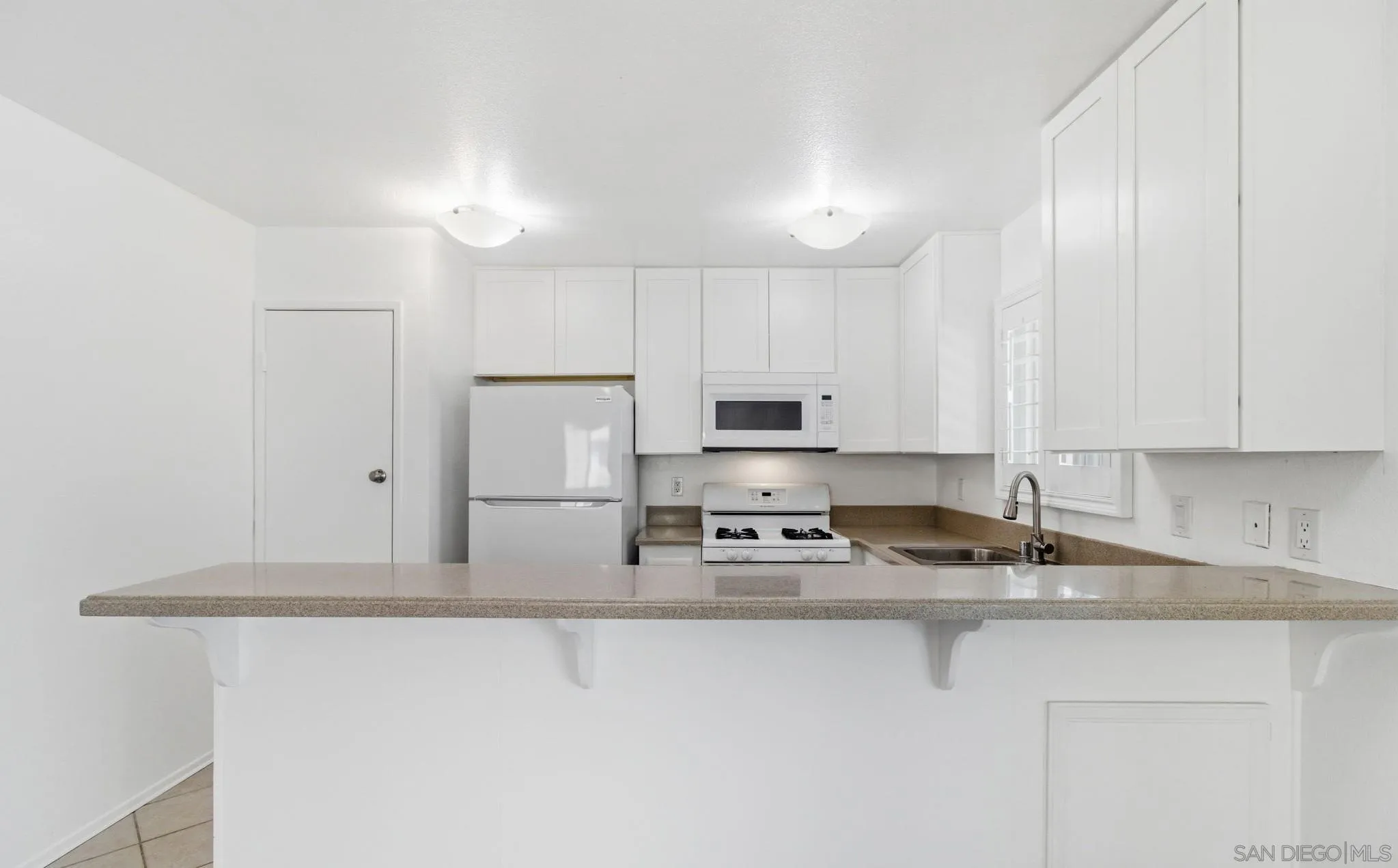 29228 Murrieta Road Menifee, CA 92586 - Photo 10 of 27