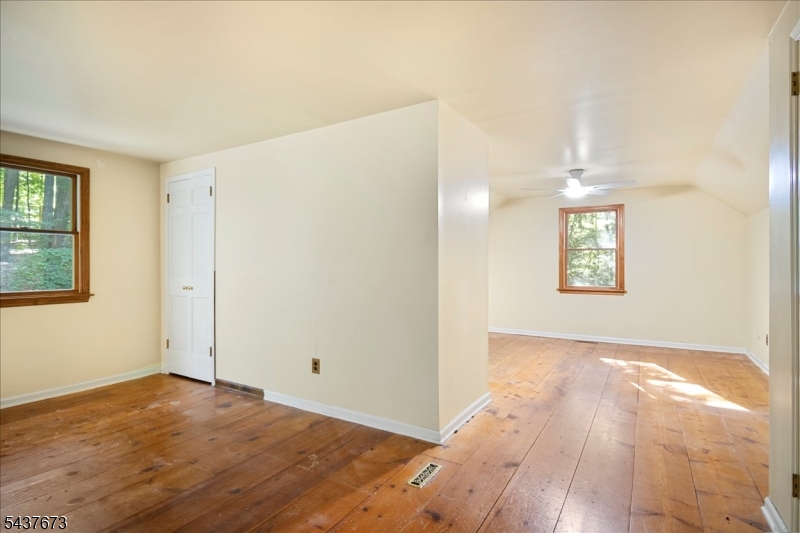 15 Burrell Road Lebanon, NJ 08833 - Photo 9 of 36