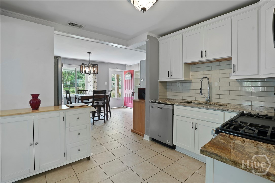 26 Arthur Circle Savannah, GA 31406 - Photo 14 of 46