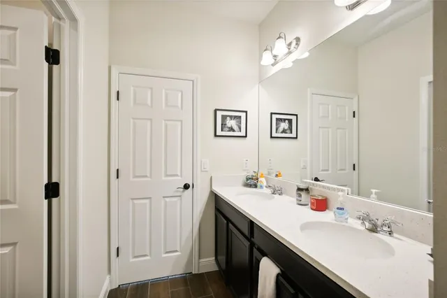 $2,700 | 6240 Sea Air Drive, Apollo Beach, FL 33572