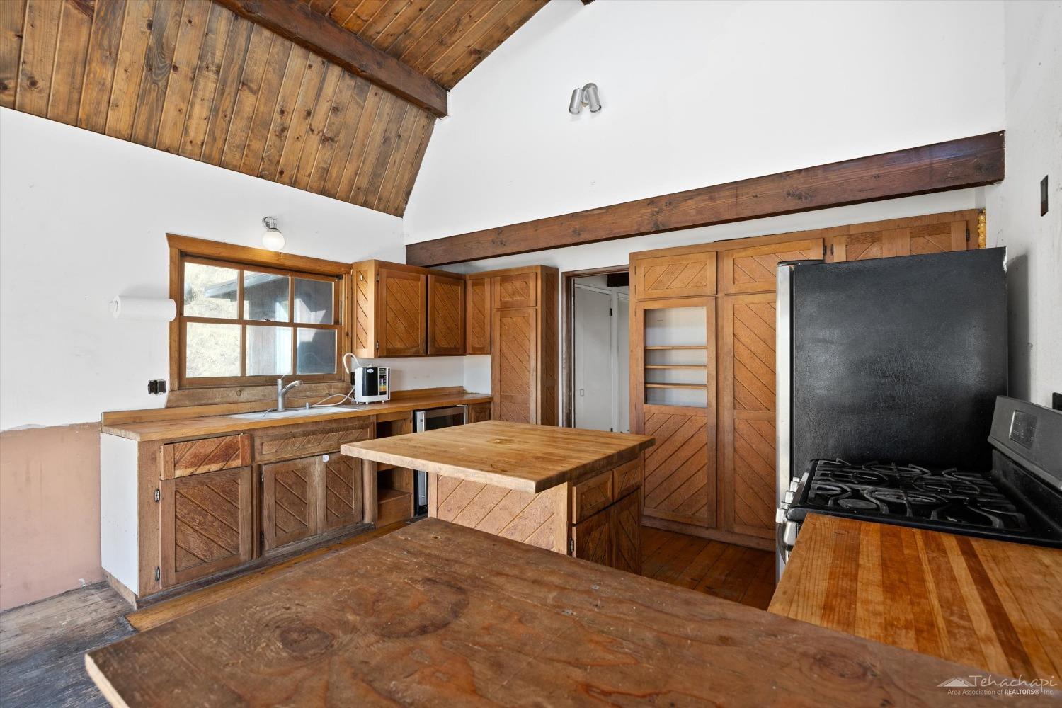 19921 Sasia Road Tehachapi, CA 93561 - Photo 25 of 58 Gallery Image 25