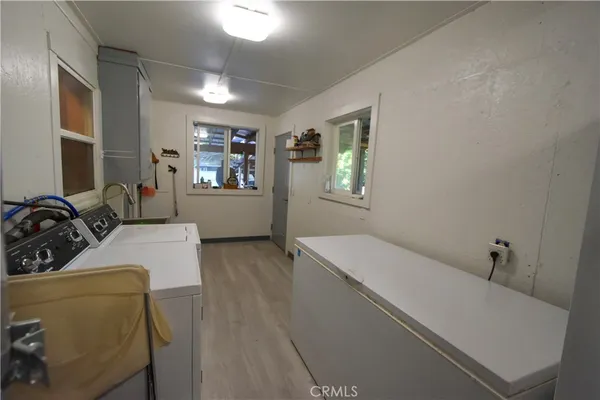 $950,000 | 30834 Highway 96, Klamath River, CA 96050