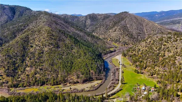 $950,000 | 30834 Highway 96, Klamath River, CA 96050