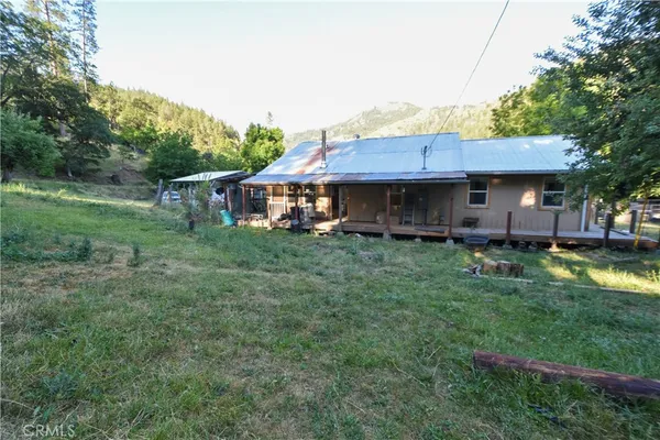 $950,000 | 30834 Highway 96, Klamath River, CA 96050