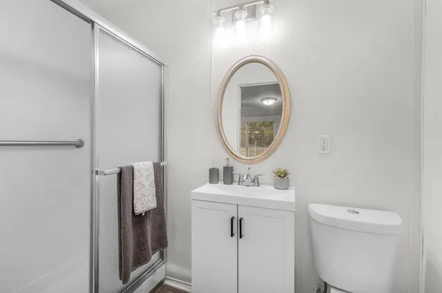 $260,000 | 328 Creekview Meadows Drive, Springtown, TX 76082