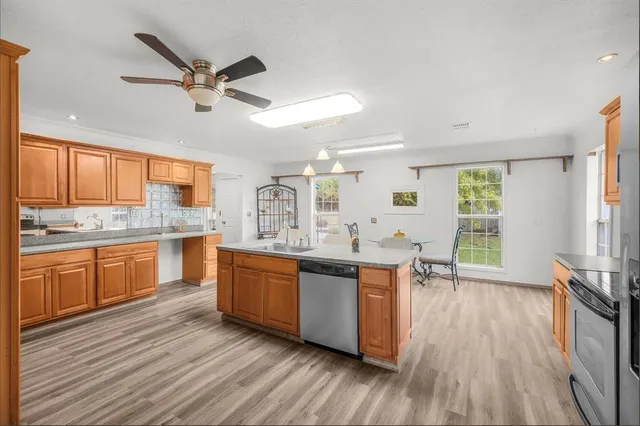 $260,000 | 328 Creekview Meadows Drive, Springtown, TX 76082