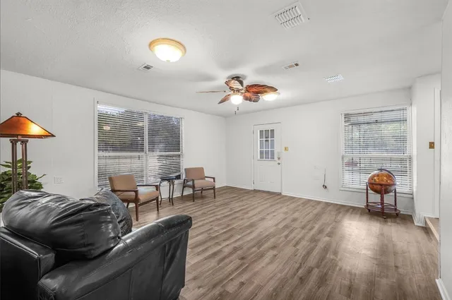 $260,000 | 328 Creekview Meadows Drive, Springtown, TX 76082