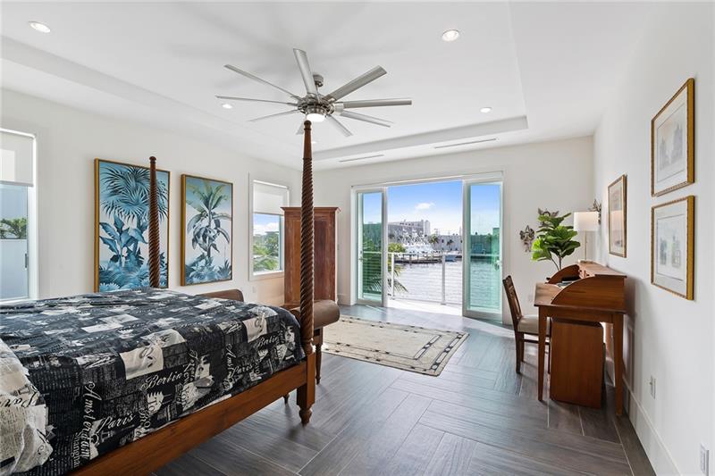 1713 North Riverside Drive Pompano Beach, FL 33062 - Photo 19 of 36