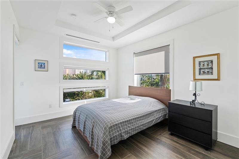 1713 North Riverside Drive Pompano Beach, FL 33062 - Photo 24 of 36