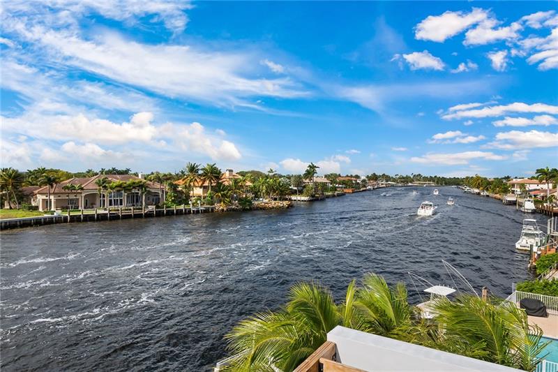 1713 North Riverside Drive Pompano Beach, FL 33062 - Photo 31 of 36