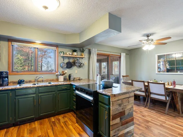 $259,900 | 30316 North Spruce Drive, Breezy Point, MN 56472