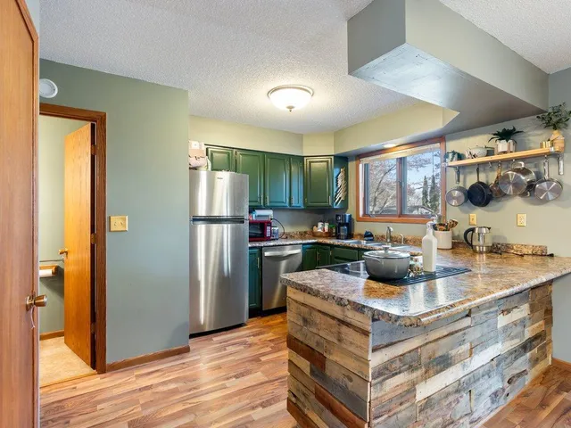 $259,900 | 30316 North Spruce Drive, Breezy Point, MN 56472